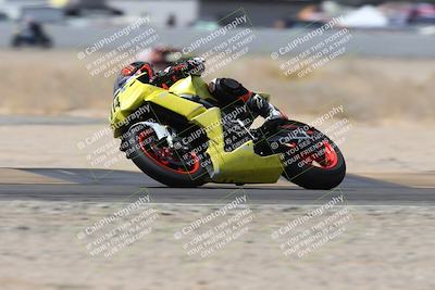 media/Apr-18-2025-CVMA Friday Practice (Fri) [[88baa45499]]/Racer 3/Session 5 (Turn 14 Tip In)/